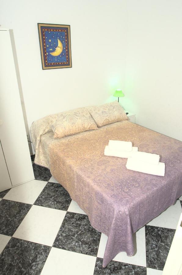 Habitacion En El Corazon Del Centro De Màlaga Exteriér fotografie